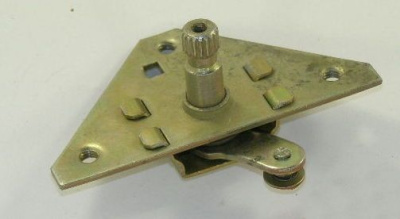Привод замка двери 452 (прав.)